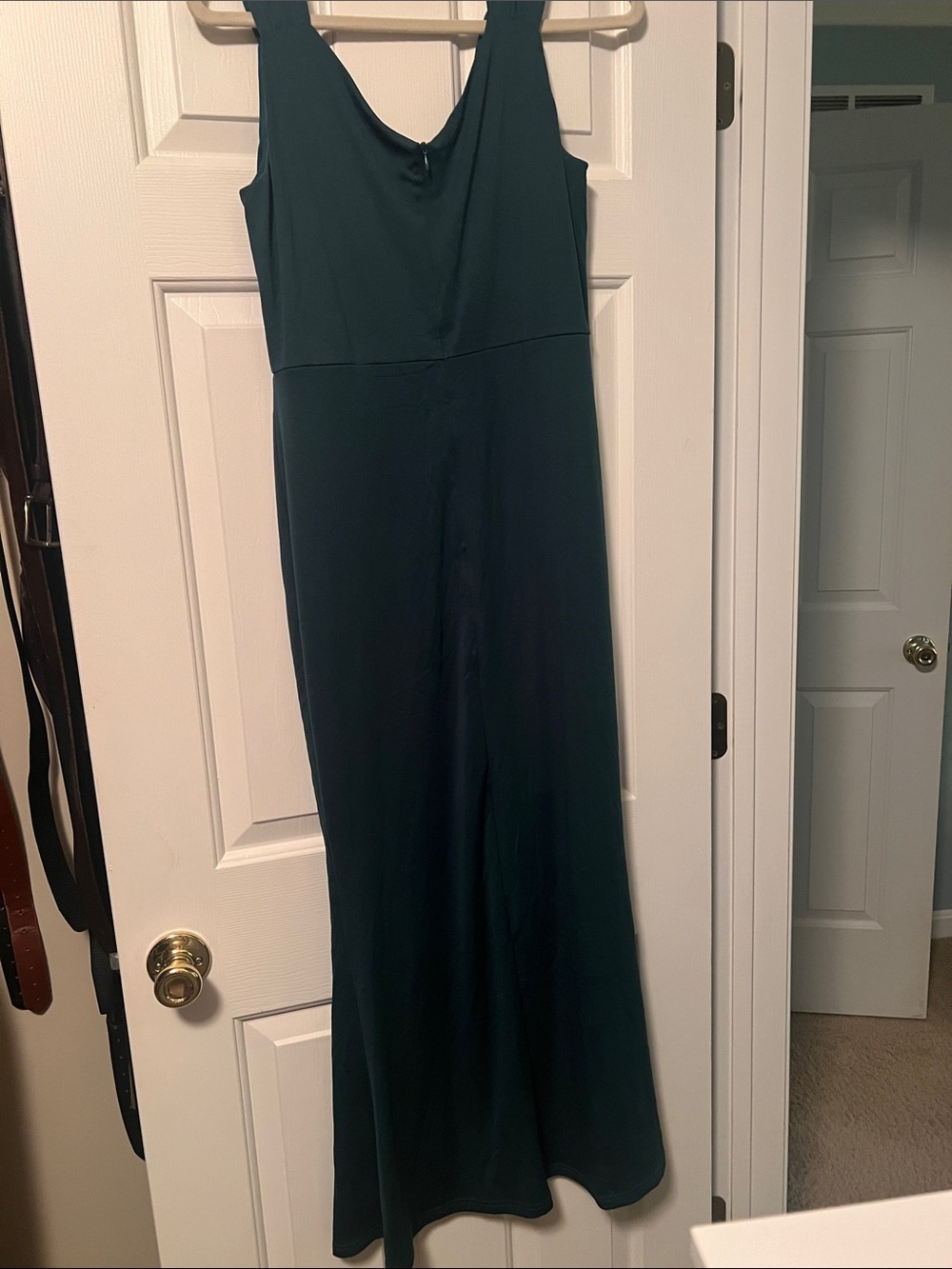 Elegant Green Ruffle-Side Dress - Picture 2 of 2